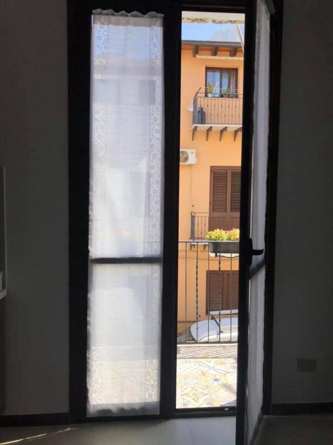 B&B Cinisi Mare E Monti ภายนอก รูปภาพ