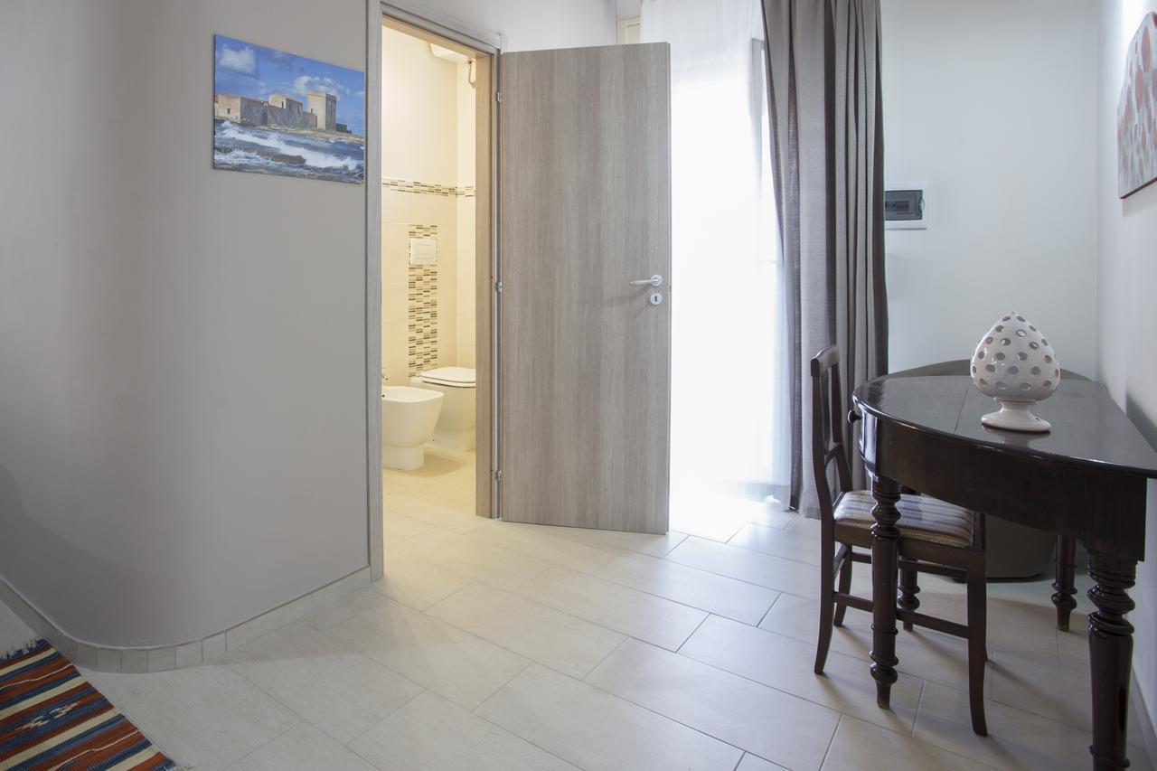 B&B Cinisi Mare E Monti ภายนอก รูปภาพ