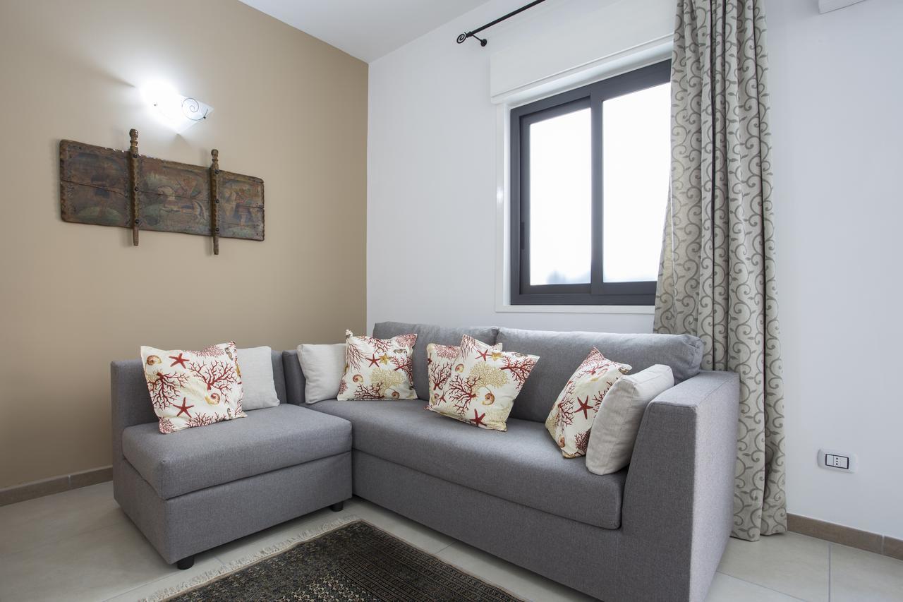 B&B Cinisi Mare E Monti ภายนอก รูปภาพ